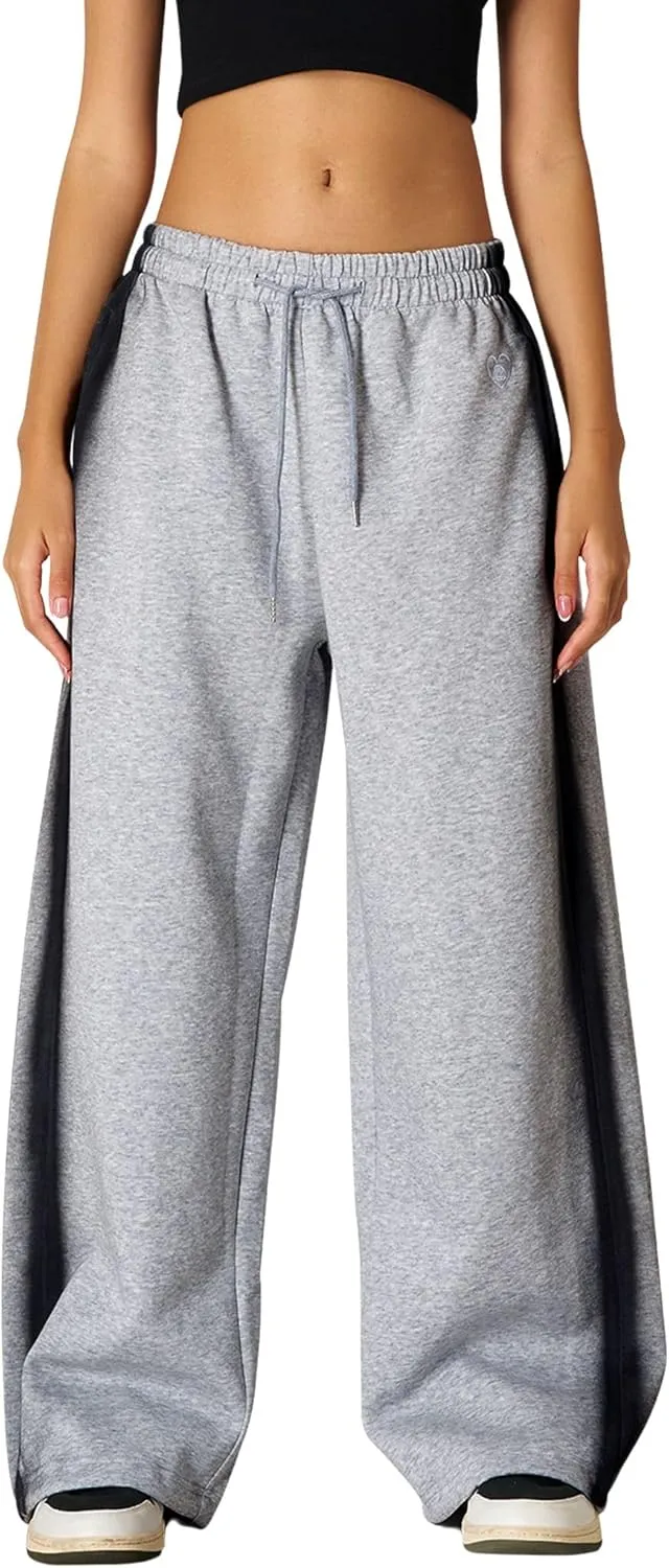 Aelfric Eden Wide Leg Sweatpants Women Baggy Graffiti Heart Lounge Pants with Pockets