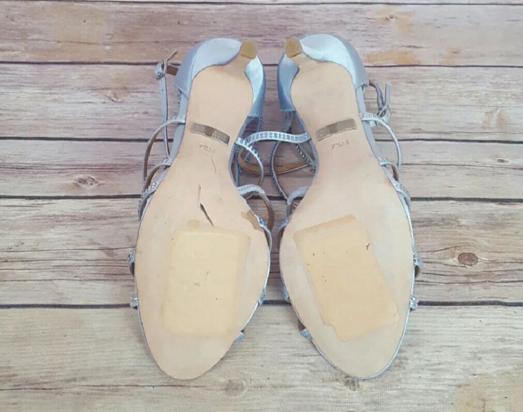 Baby blue satin sandals - Floor model