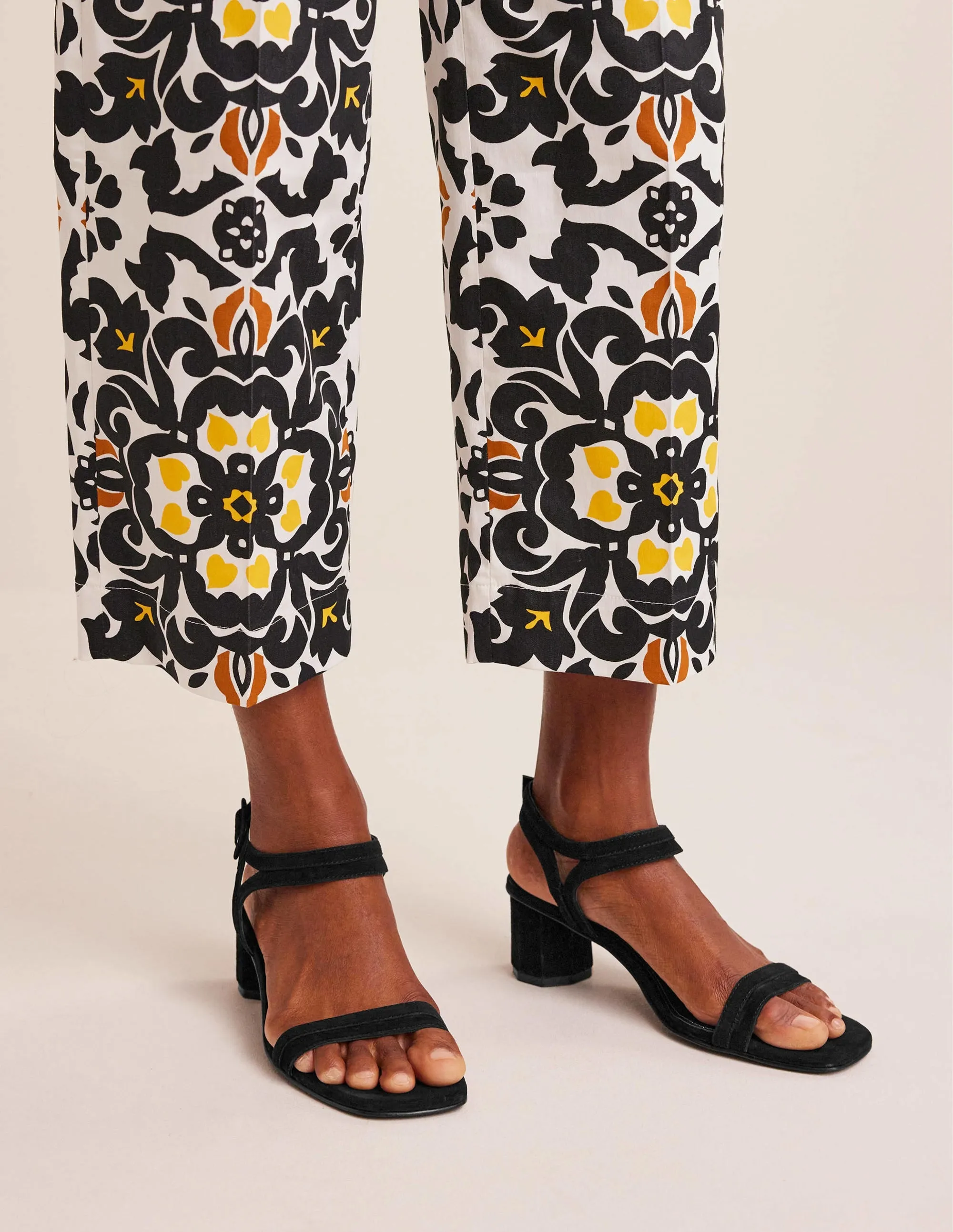 Block-Heel Sandals-Black