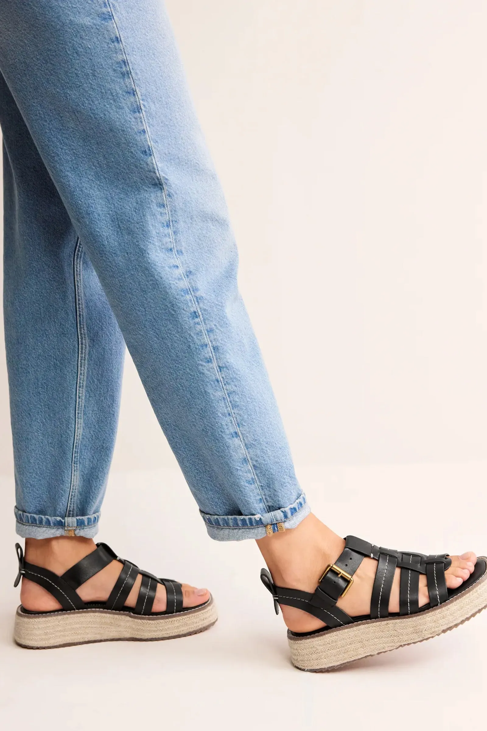 Chunky Fisherman Sandals