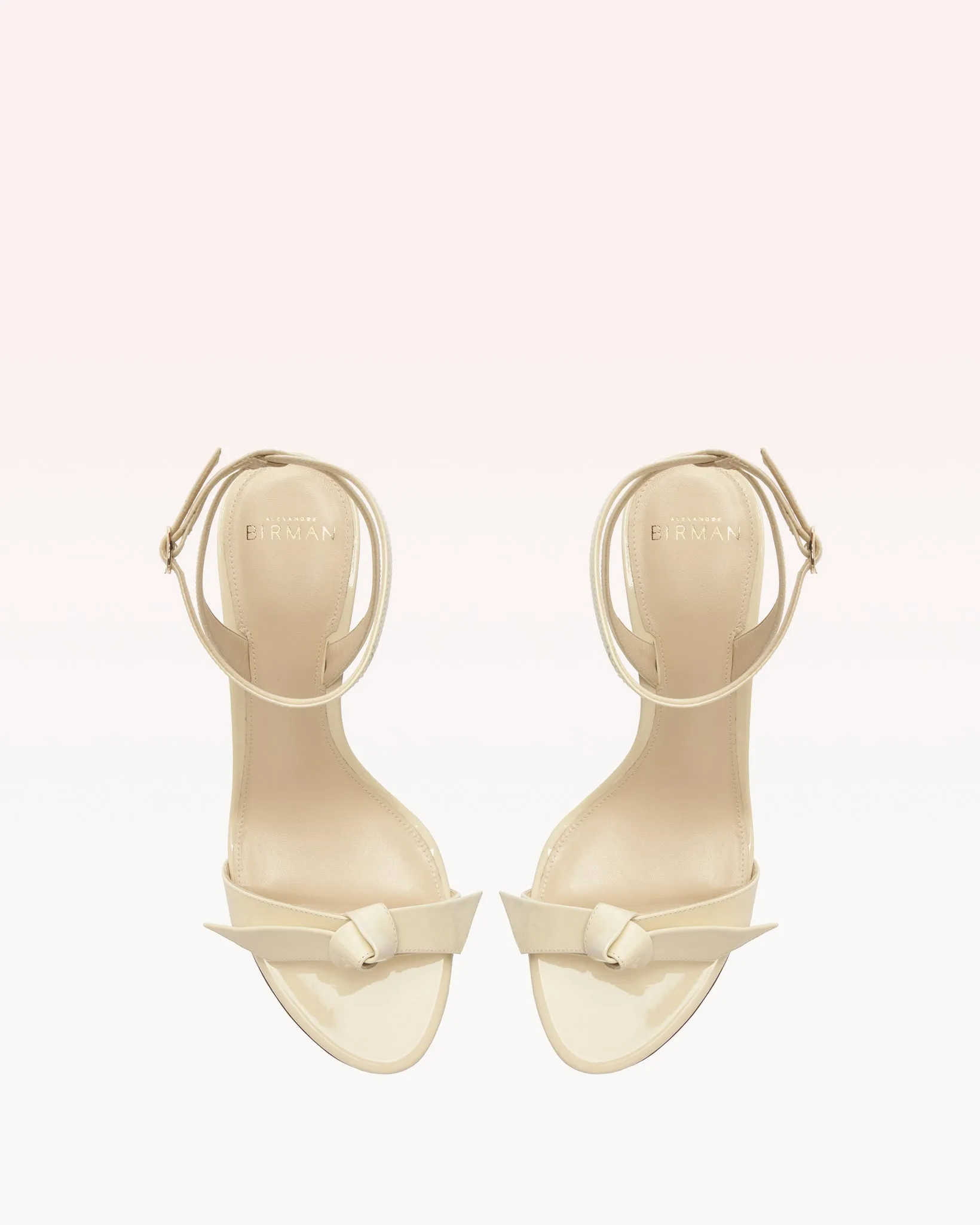Clarita Bell 85 Dove