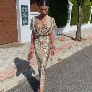Florence | Elegant Twisted Maxi Dress