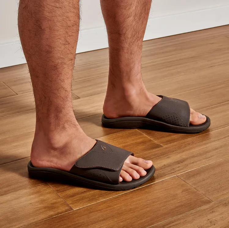 Olukai Men's Nalu Slide in Dark Java