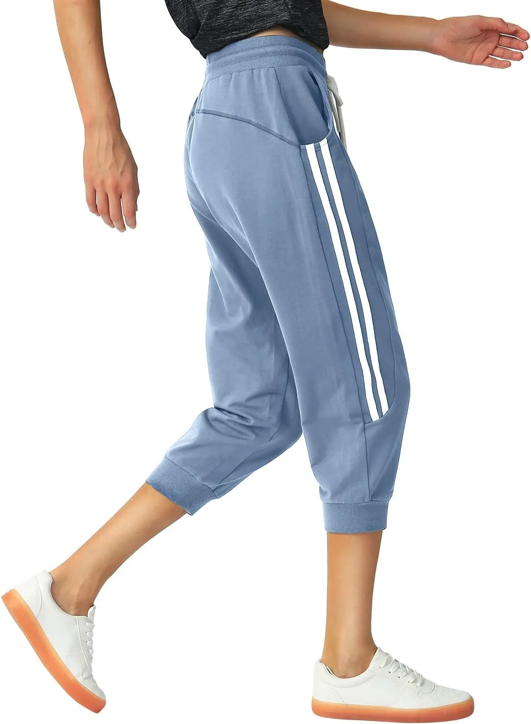 SPECIALMAGIC Women's Capri Pants Cropped Joggers with Pockets Elastic Waist Drawstring Capri Sweatpants